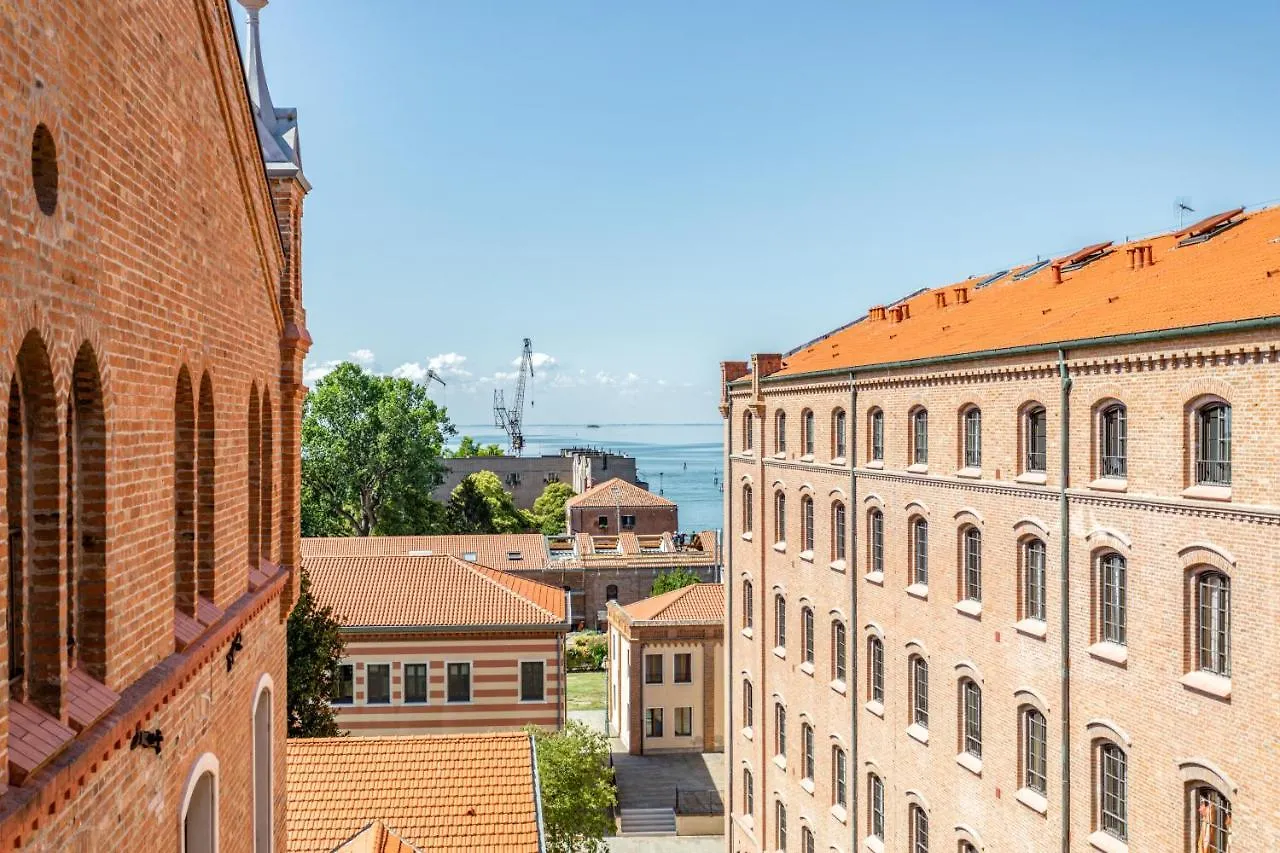 Molino Stucky Residence Burchio Suite location